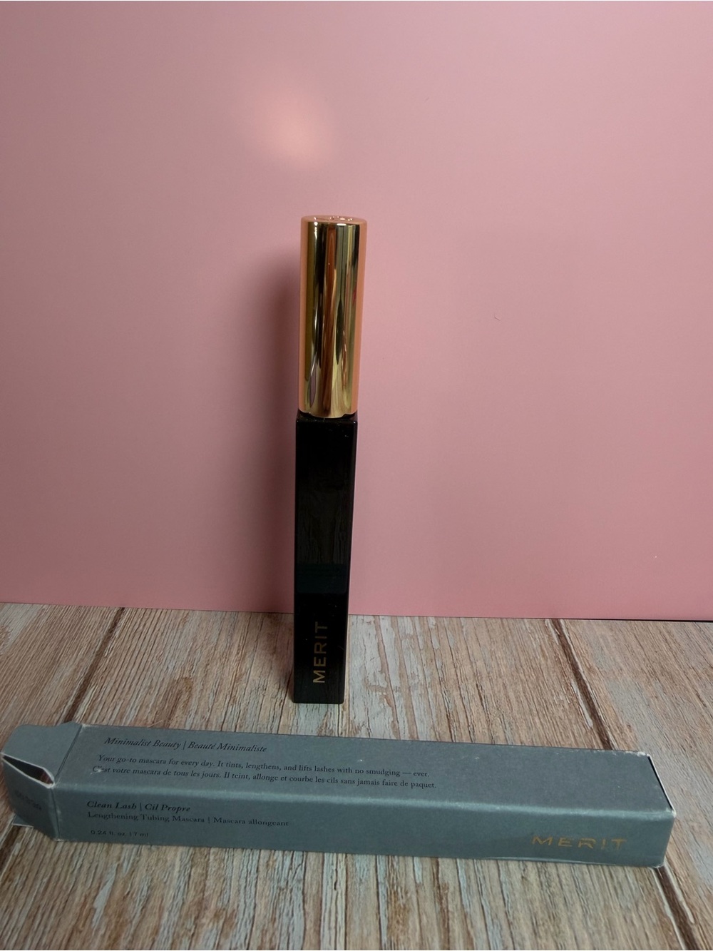 MERIT Lengthening Mascara — Black with Gold Cap